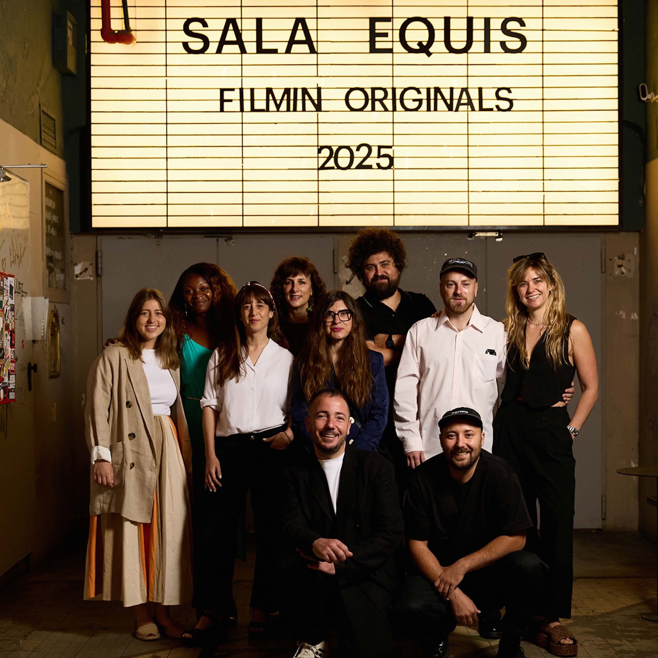 Posado de Jaume Ripoll y del talento de varias películas y series de la plataforma durante una presentación en Madrid en junio de 2025