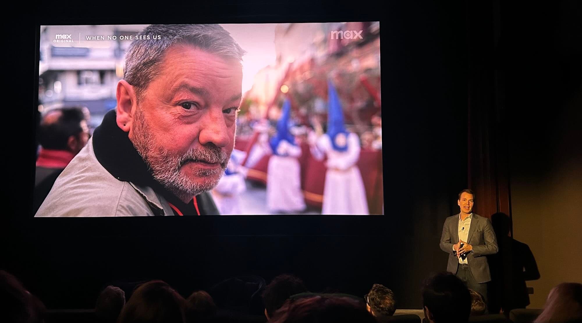 'Cuando nadie nos ve', de Enrique Urbizu, formó parte de la presentación de Max en Londres conducida por Casey Bloys