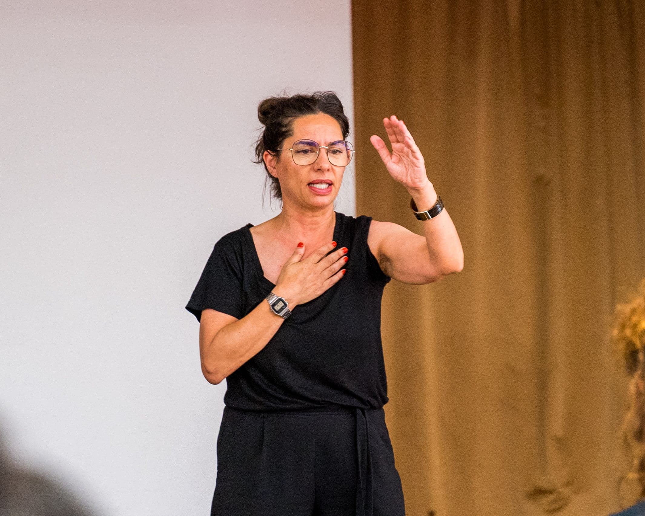 Natalia Mateo durante el taller 'Dirección de actores y actrices para guionistas' en IsLABentura 2026