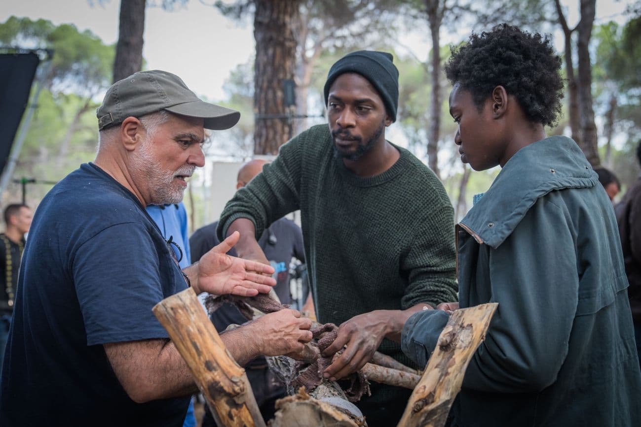 El director Benito Zambrano, durante el rodaje de su película 'El salto'