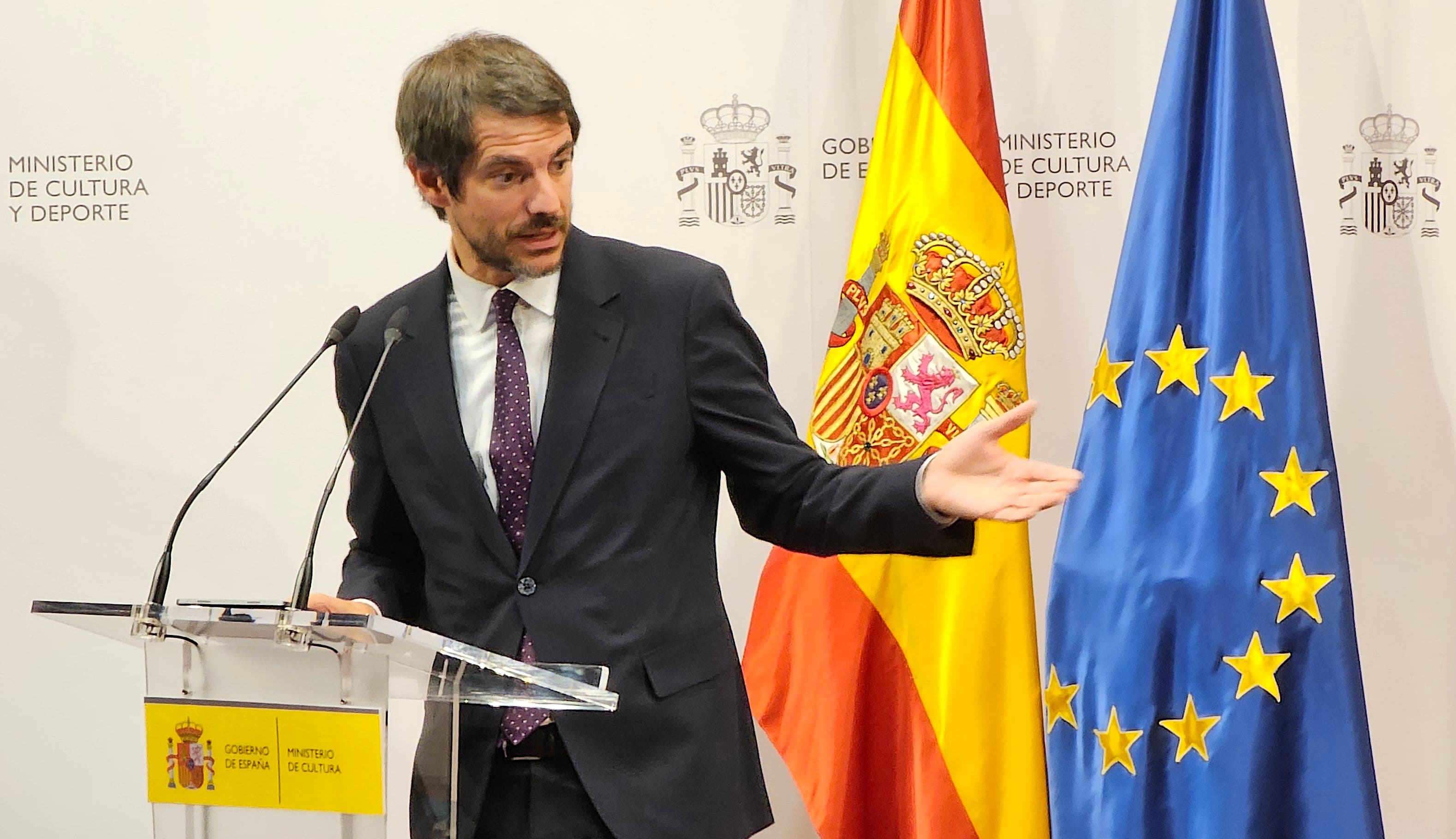 El ministro de Cultura, Ernest Urtasun, durante su discurso de toma de posesión del cargo