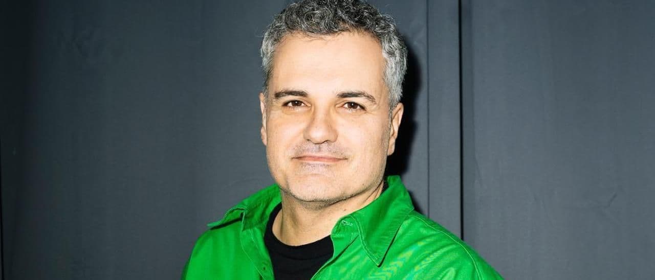 Carlos Montero estrena 'Todas las veces que nos enamoramos', su serie más personal