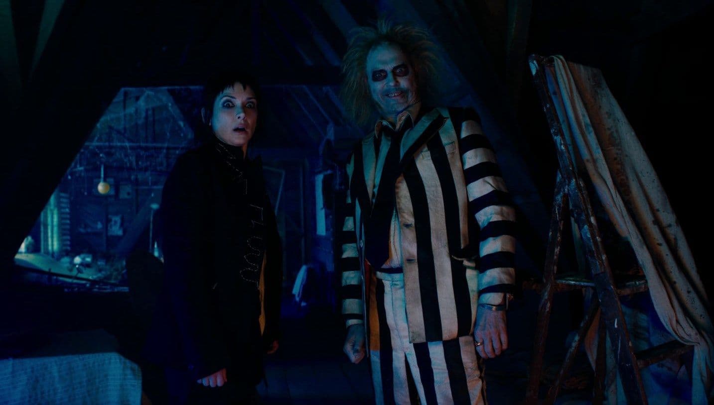 Fotograma de 'Bitelchús Bitelchús' con Winona Ryder y Michael Keaton