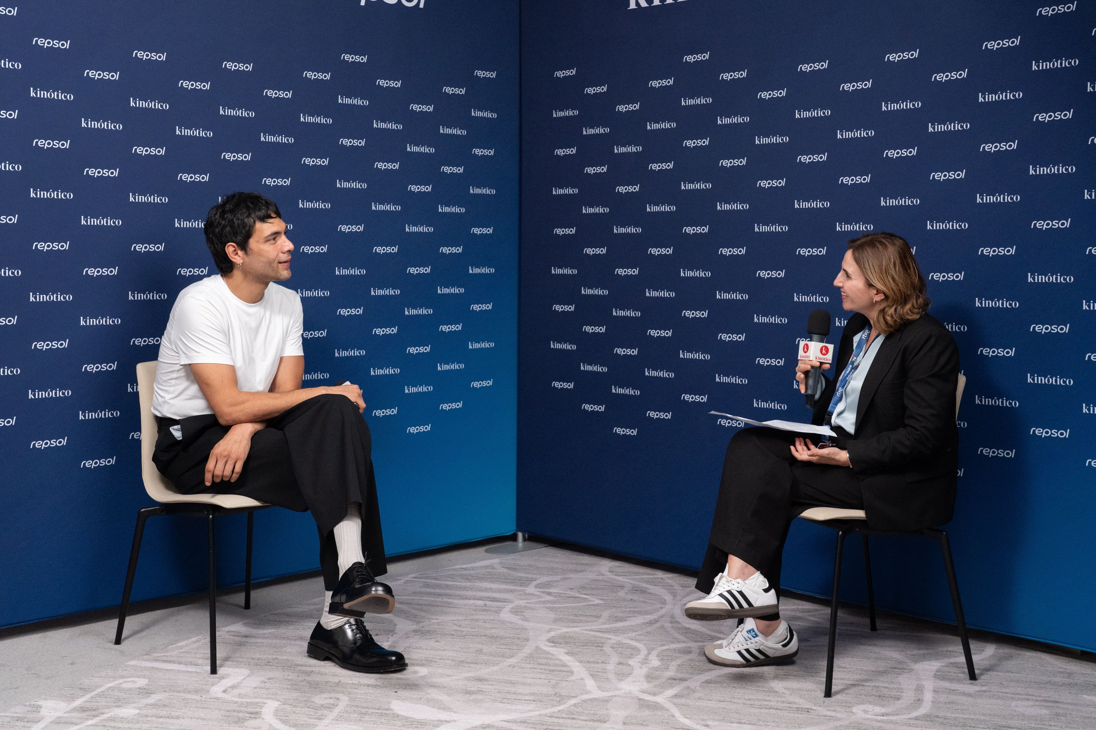 Diego Calva entrevistado en Kinótico por Alejandra Musi
