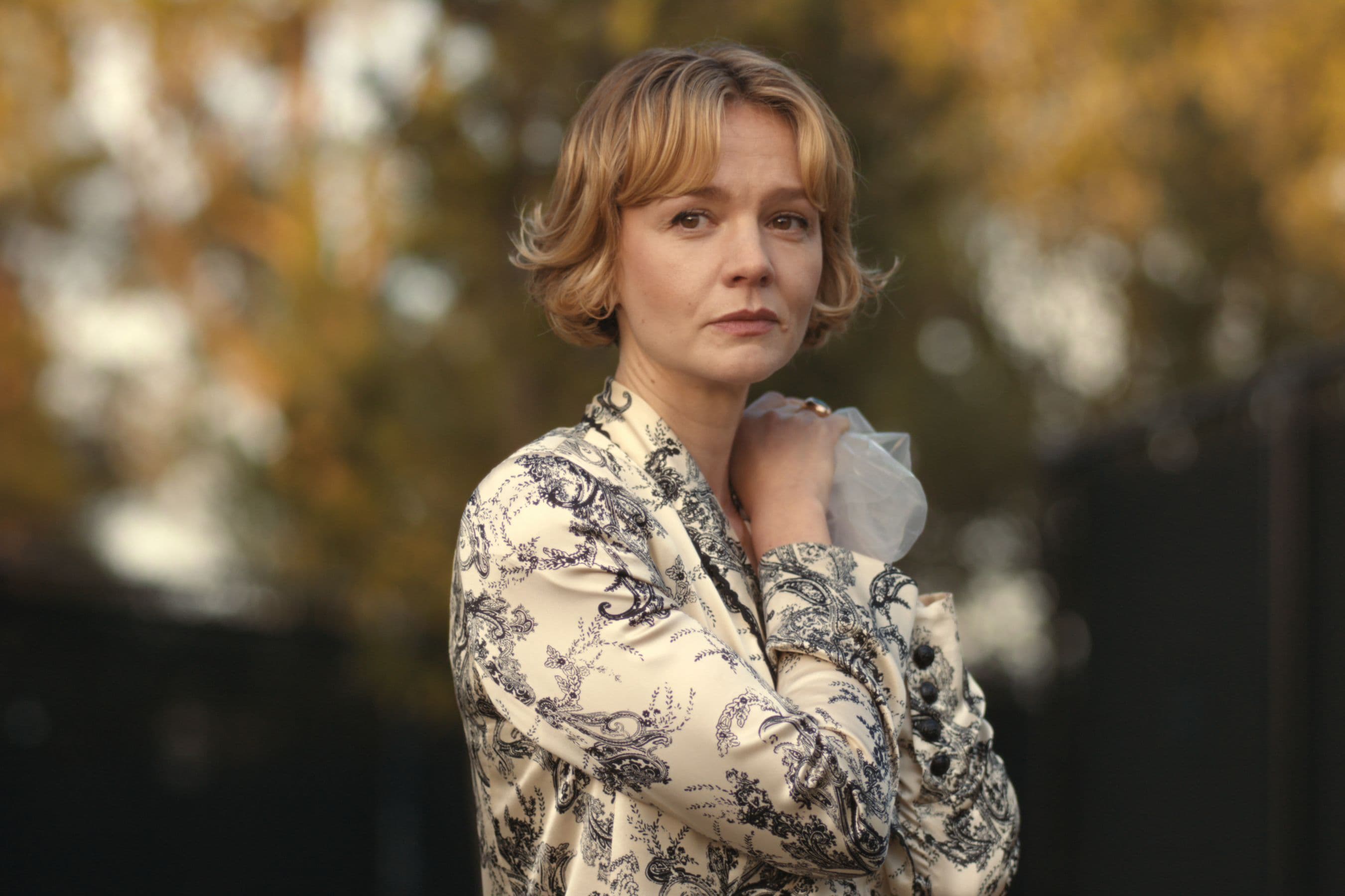 La actriz Carey Mulligan en un fotograma de la segunda temporada de la serie 'Bronca'
